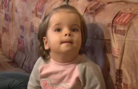 Малката Велина заминава за Турция, отстраняват половината от тумора й