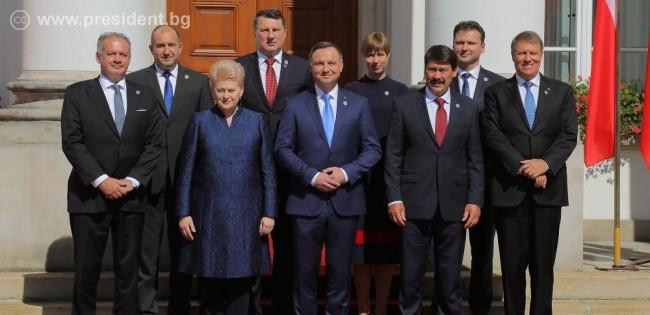 И РАДЕВ ИСКА ПОВЕЧЕ НАТО СРЕЩУ РУСИЯ...